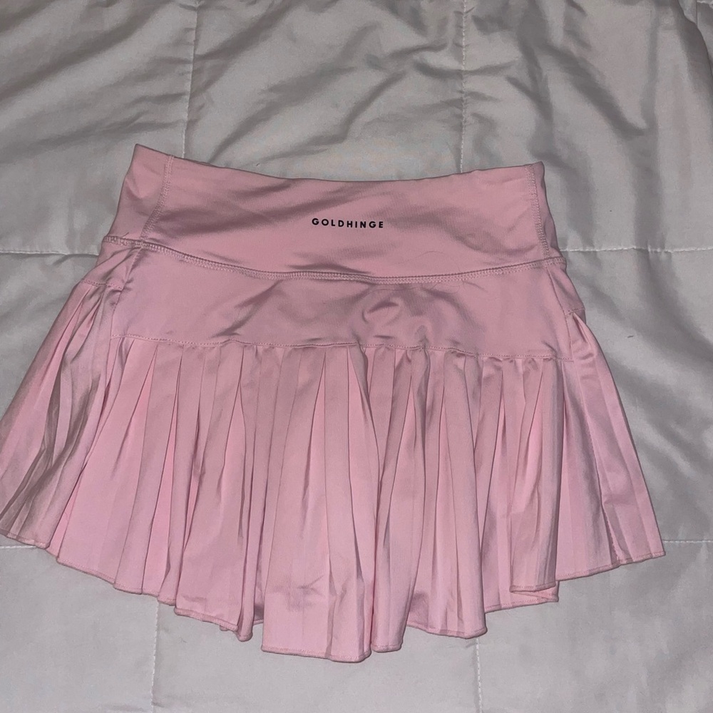 Gold hinge skirt